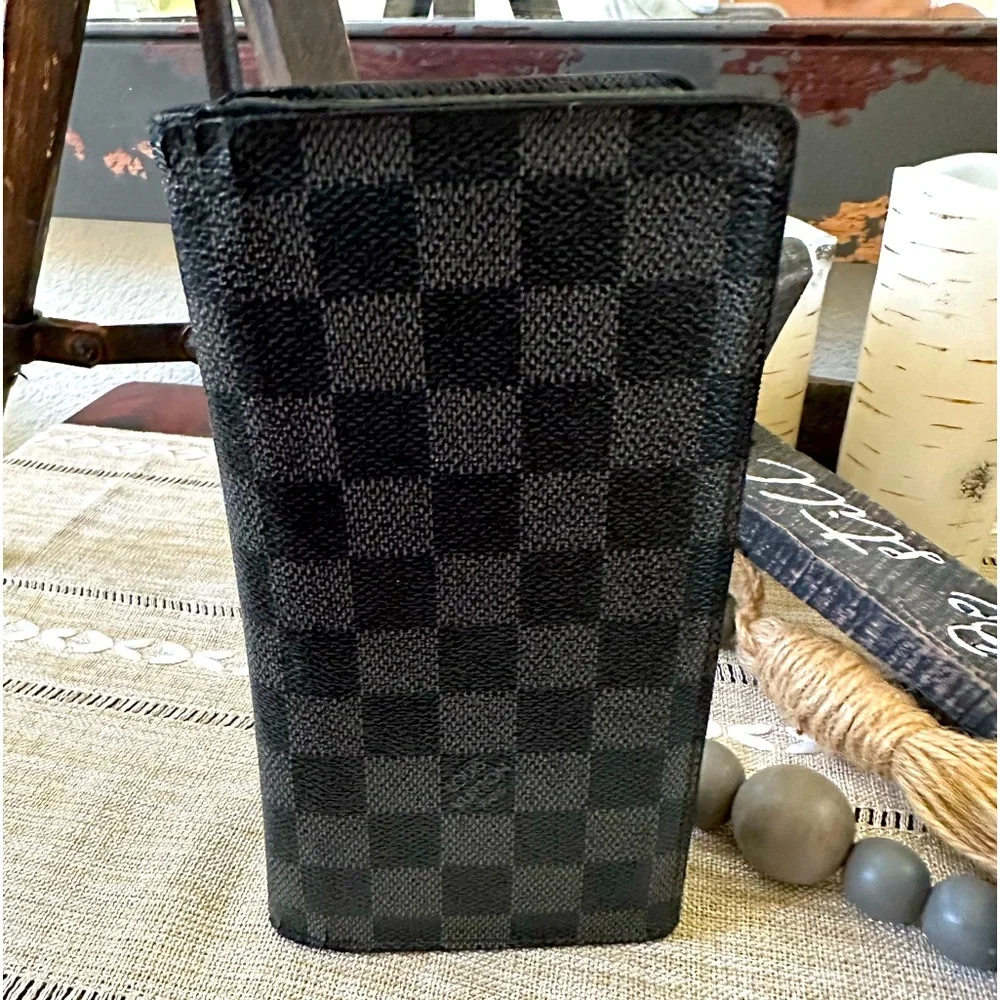 Louis Vuitton Damier Graphite Porte feiulle Brazza Long Wallet Purse